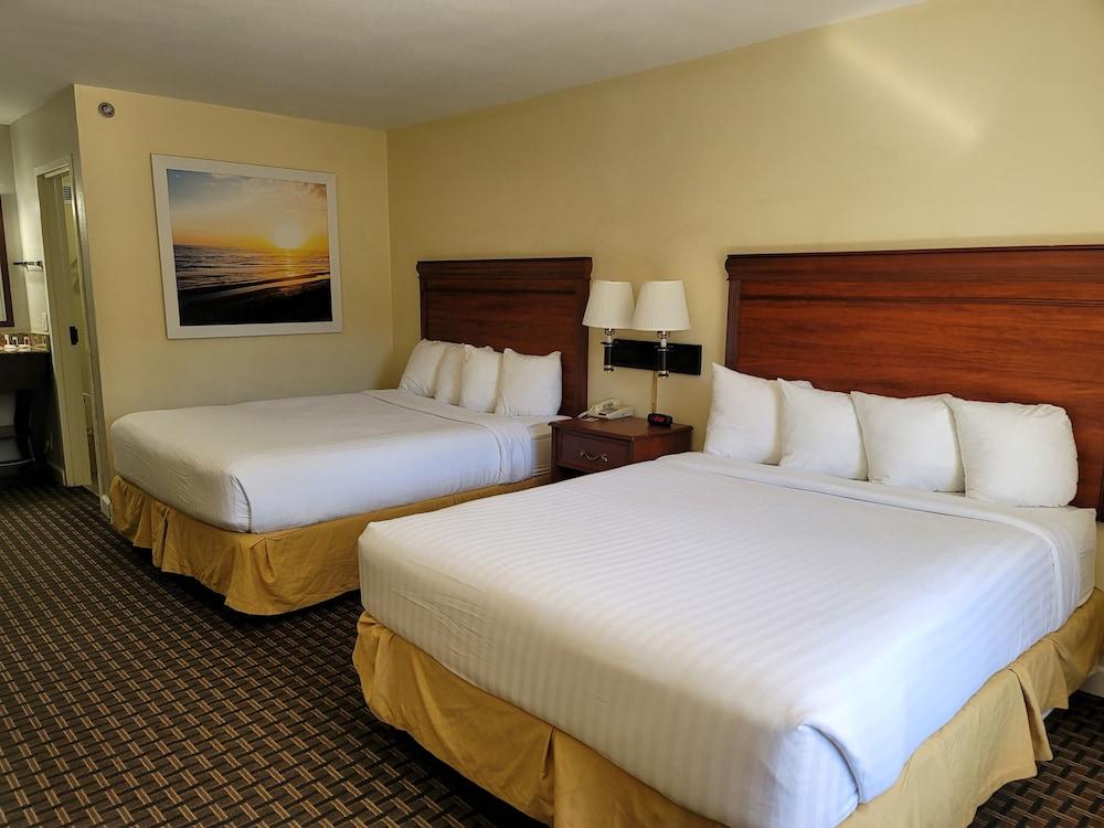 Days Inn By Wyndham Port Charlotte Town Center エクステリア 写真