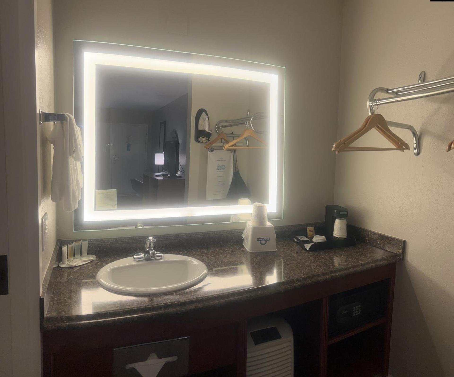 Days Inn By Wyndham Port Charlotte Town Center エクステリア 写真