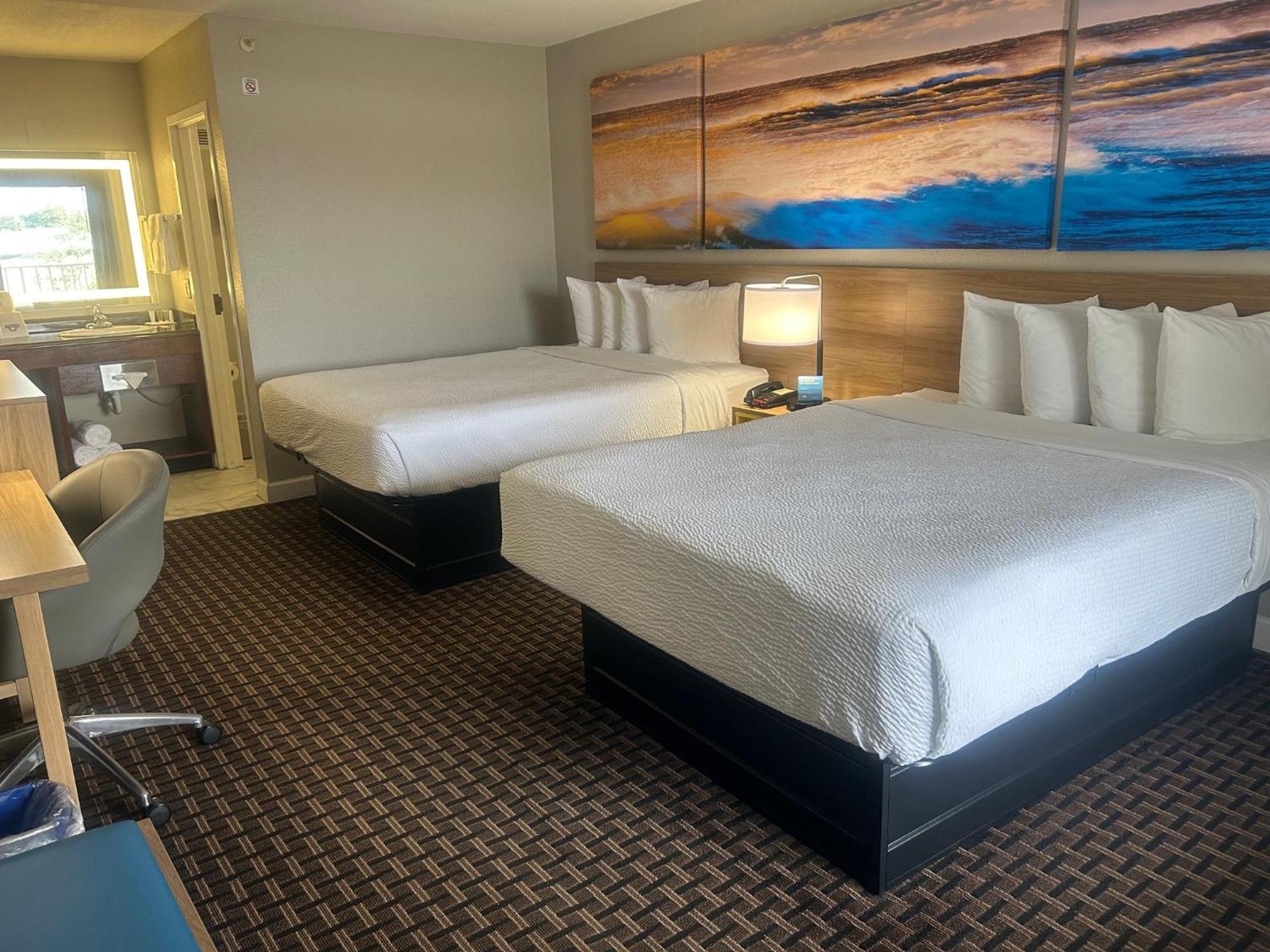 Days Inn By Wyndham Port Charlotte Town Center エクステリア 写真